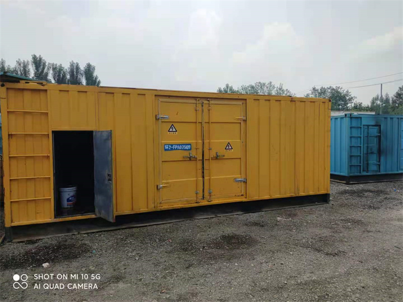 济南200KW柴油发电机组需要配备什么型号的电缆线？